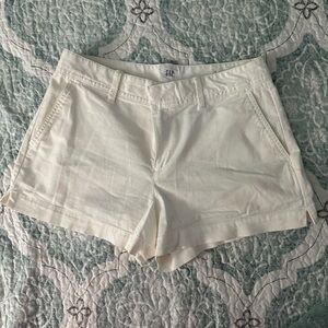 GAP city shorts